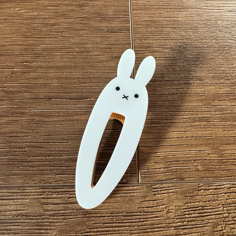 MIFFY-Imported (NWT) Fun Bundle (Pouch, Two Barrette, & Clip) - Picture 6 of 9